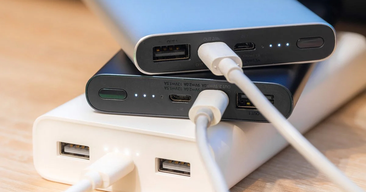 Как правильно заряжать повербанк