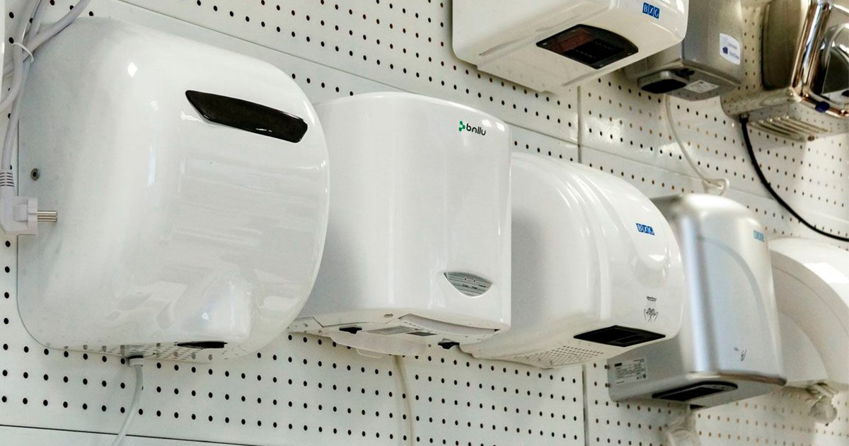 ТОП 4: Рейтинг кращих сушарок для рук 2025 року