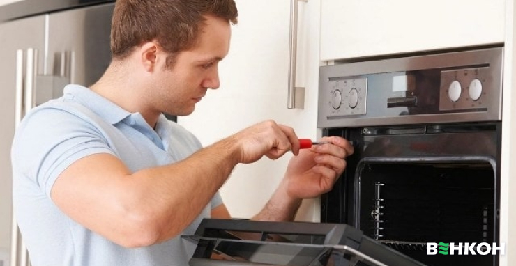 Що враховувати при монтажі вбудованої духової шафи