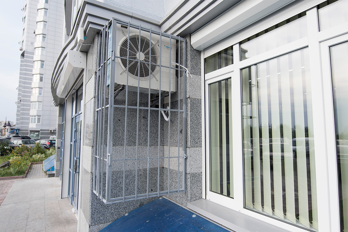 Сравнение окупаемости тепловых насосов. Внешний блок теплового насоса.