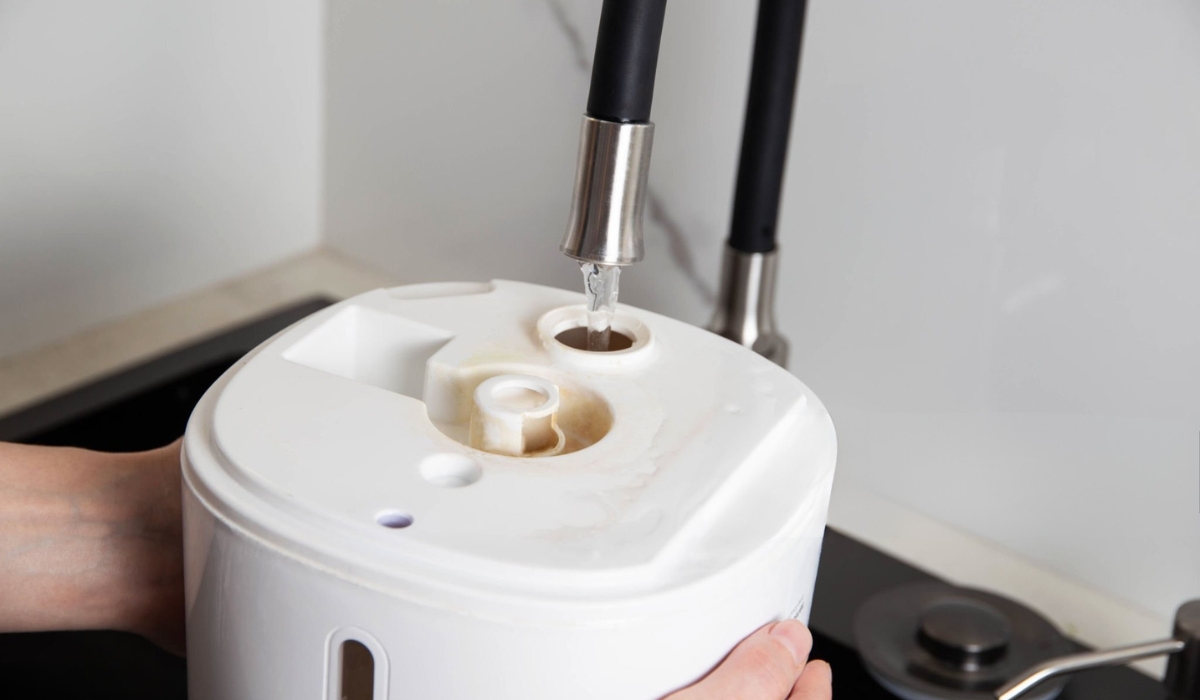 Використання якісної води - важлива складова тривалої роботи зволожувача