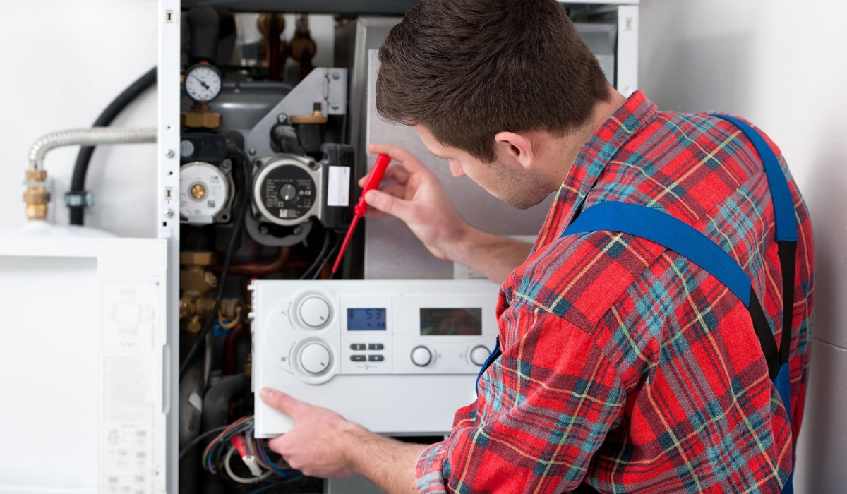 Двоконтурний котел не нагріває воду: у чому може бути причина