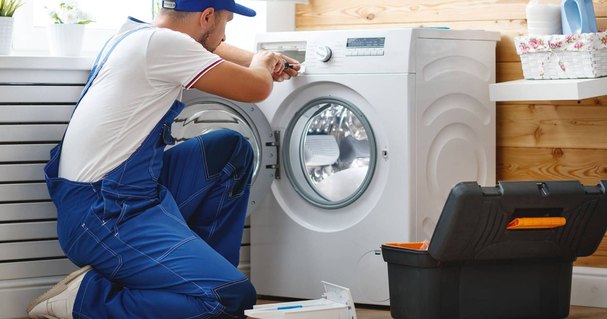 Не вмикається пральна машина — що робити: 5 причин і способи усунення несправностей