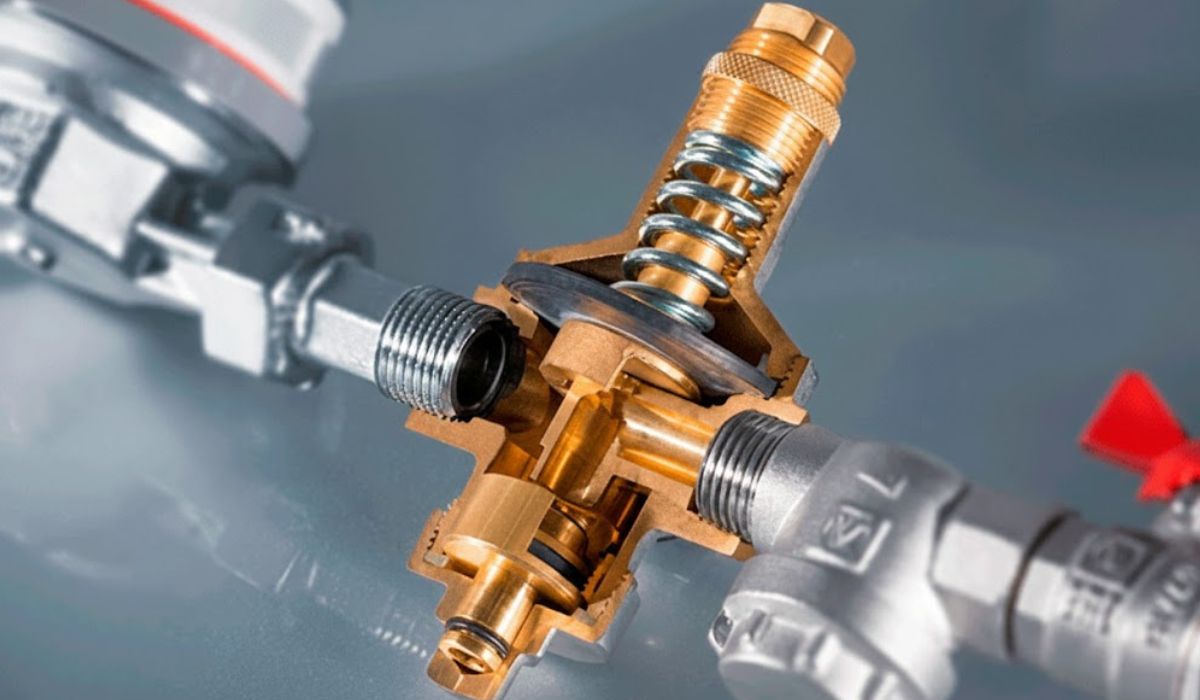 Що таке редуктор тиску і як він влаштований