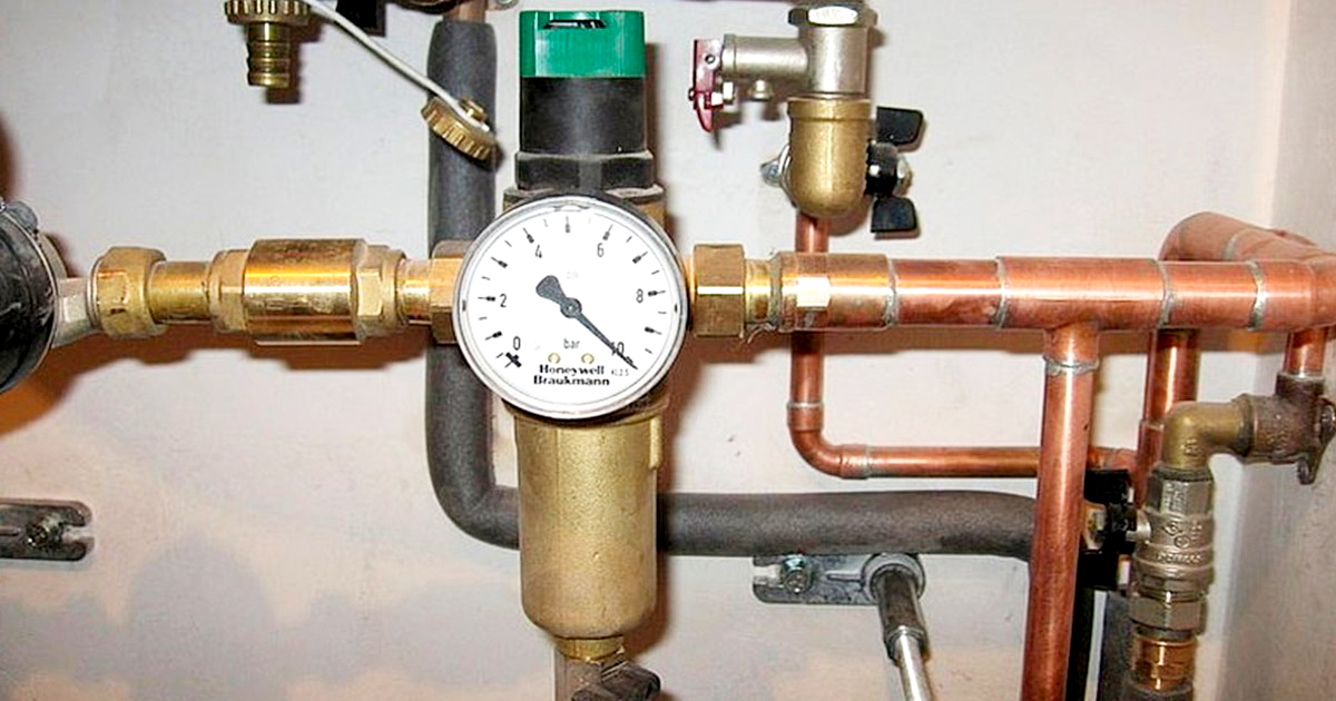 ТОП 7: Рейтинг кращих редукторів тиску води 2026 року