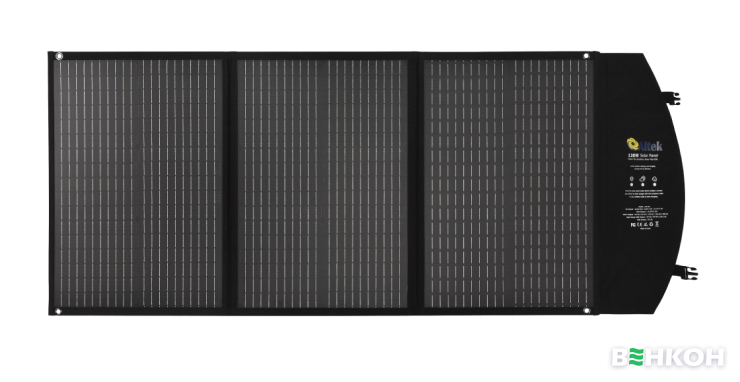 Altek ALT-120 - хороший выбор в рейтинге портативных солнечных батарей