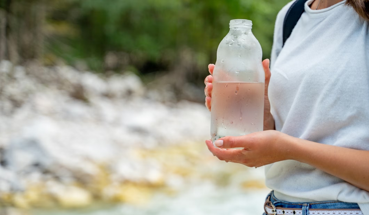 Простой метод обеззараживания воды в походе ультрафиолетом